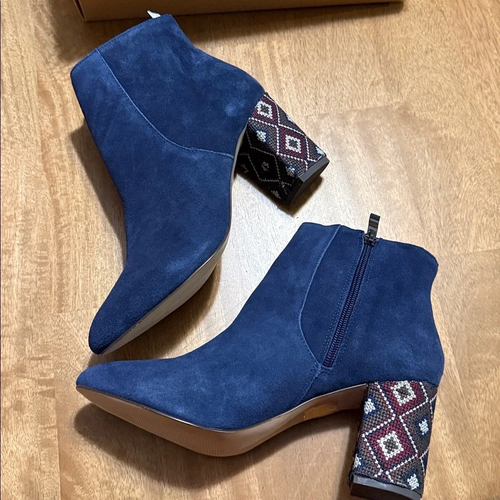 band of gypsies Wild Heart Navy Boots SZ 8.5